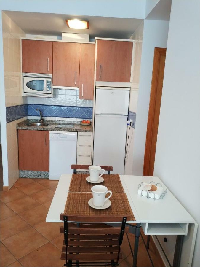 Islantilla-Apartamento con piscina y garaje en primera línea de playa Isla Cristina Exterior foto